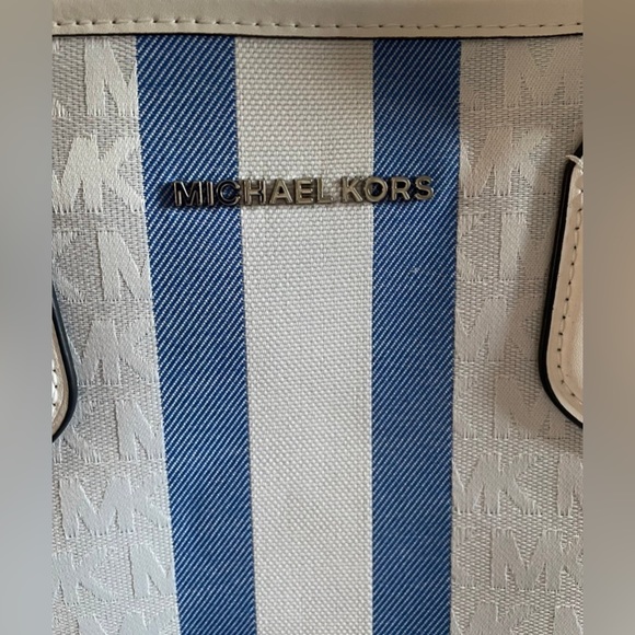 MICHAEL KORS EVA GRCIN BL MLT LG TOTE - Picture 9 of 11